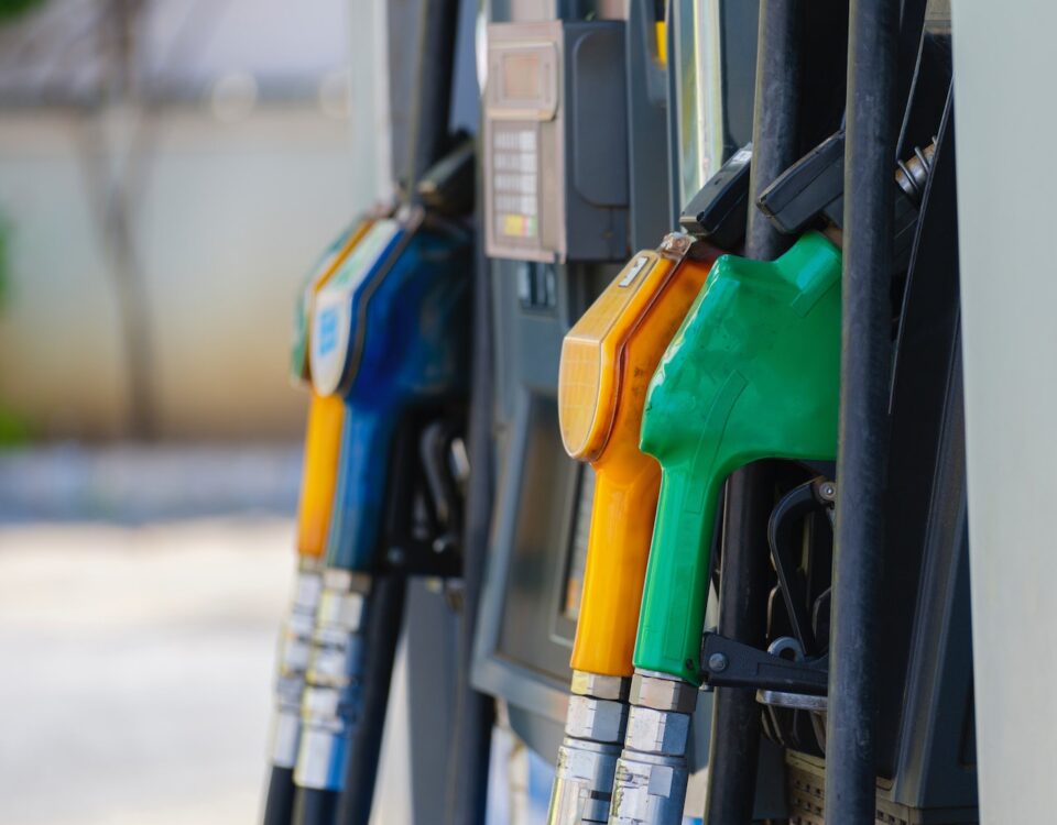 Prețurile carburanților în România ating cote alarmante