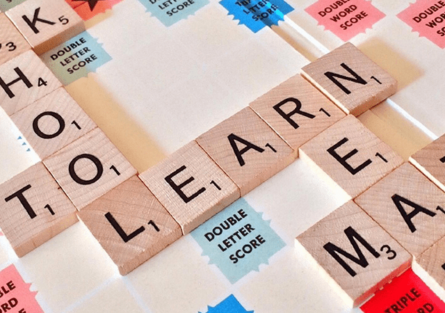 Engleza Britanică Academy: Cea mai completă platformă de învățare a limbii engleze pentru românii din UK