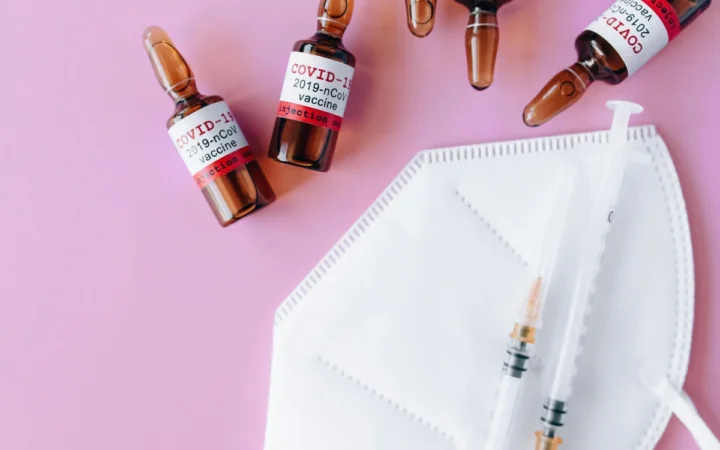 Noul studiu suedez sugerează că vaccinul ARNm Pfizer poate fi transcris în ADN în celule hepatice umane