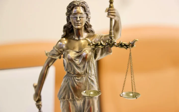 Cum a fost filată și supravegheată o femeie pentru a justifica ancheta procurorilor în dosarul Calin Georgescu