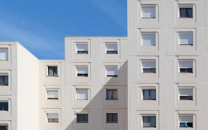 Piața imobiliară din România: surprize, provocări și oportunități în 2024