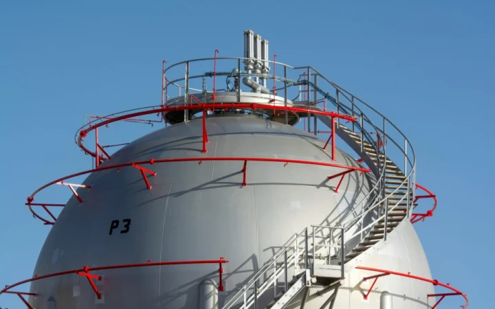 Putin Amenință cu Oprirea Bruscă a Gazului către Europa după Planul UE de Blocare a Petrolului Rus
