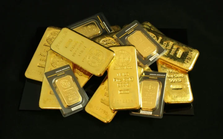 Ungaria confiscă zeci de milioane de euro și lingouri de aur la granița cu Ucraina; Kievul cere returnarea averii