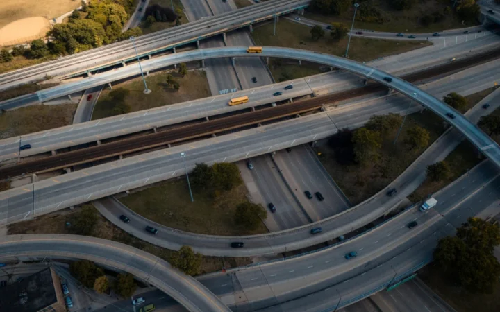 AUR Propune Ca Statul Să Dețină Cel Puțin Două Treimi Din Infrastructura Critică Națională și Să Blocheze Vânzarea Companiilor Strategice