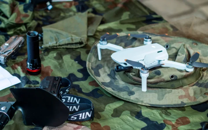 Alertă pe cerul României: Dronă doborâtă de un pilot F-16 la ordinul președintelui Nicușor Dan