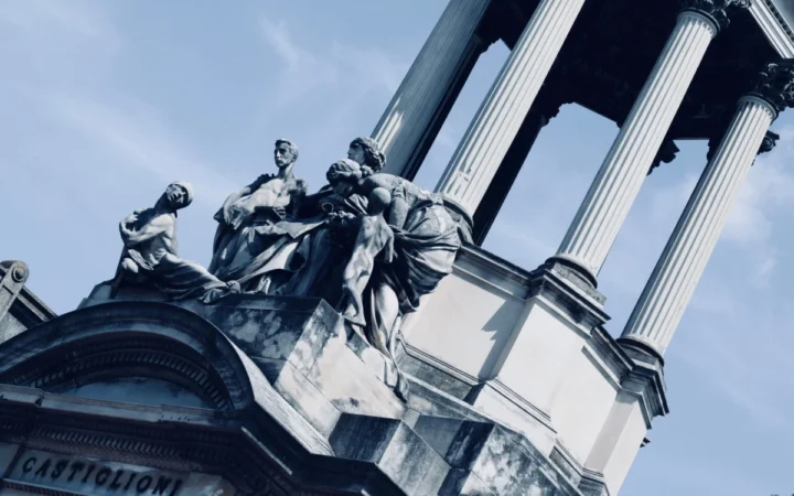 IICCMER cere retragerea monumentului lui Adrian Păunescu din București: cerere oficială pentru înlăturare