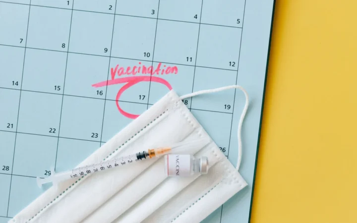Studiu American: Vaccinul ROR, asociat cu un risc de mortalitate la copii de 26 de ori mai mare decât rujeola?