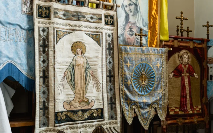 Rugăciunea cutremurătoare a Sfântului Ilie Lăcătușu, preotul care a îndurat temnițele comuniste, pentru România