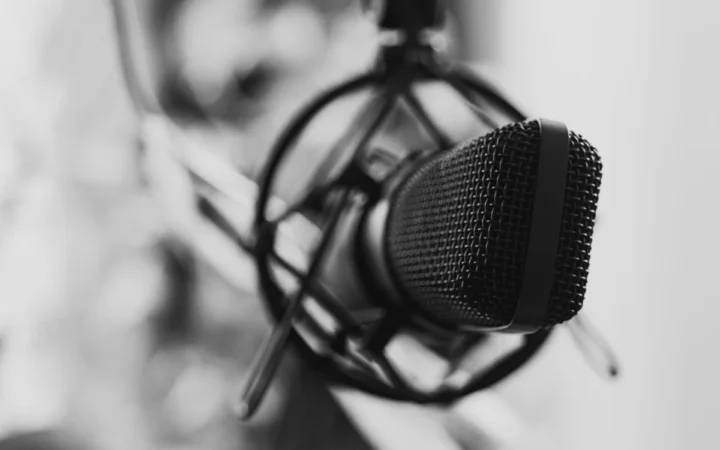 Dezvăluirile profesorului Vlad Mureșan la podcastul lui Florentin Țuca: un dialog captivant între filosofie și drept