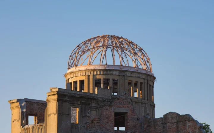 81 de ani de la primul dezastru nuclear: Lecții din trecut care încă ne bântuie