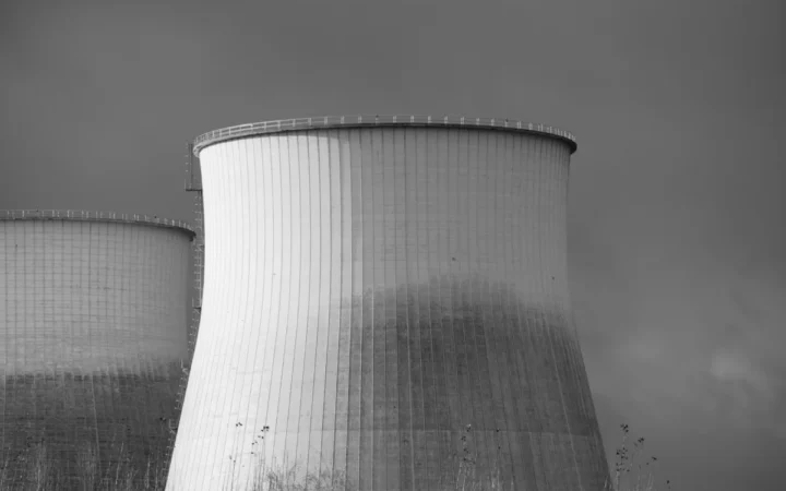 Guvernul Ia în Calcul Scufundarea Barjelor pe Dunăre pentru Salvarea Reactorului de la Cernavodă